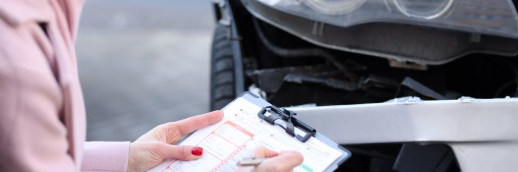 GD Ingenieurbüro dokumentiert Fahrzeugschäden am Unfallort zur technischen Unfallrekonstruktion